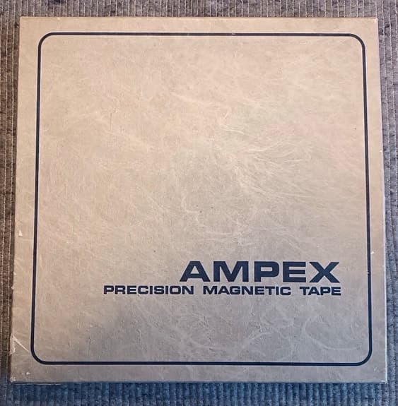 Ampex 456 bandrulle 10,5 tum metallspole