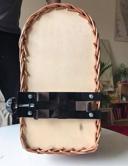 Cykelkorg i rotting med fäste för pakethållare - för hund eller packning