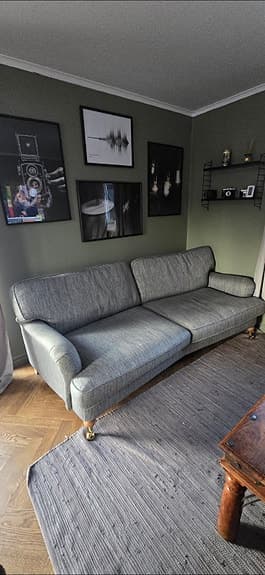 svängd howardsoffa