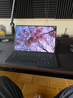 Samsung Tab S9 Ultra 256GB WiFi + Keyboard – Like New (Box Included)