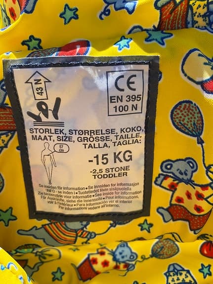 Baltic flytväst barn 1 st   - 15 kg och 2 st 15–30 kg flerfärgad