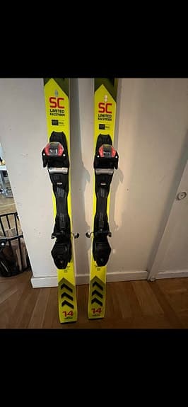 Fina Völkl Racetiger Limited SC 14, 163 cm.