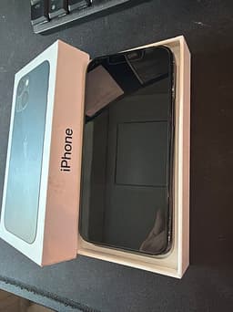 Apple iPhone 13 mobiltelefon 128 GB svart