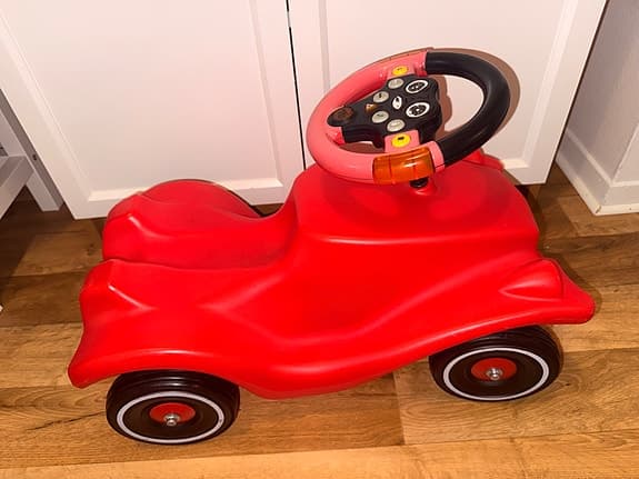 BIG Bobby car röd