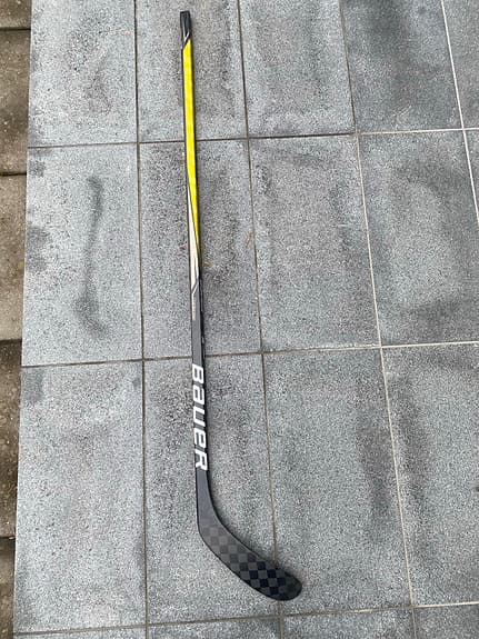 Bauer supreme 3S Pro hockeyklubba p28 65 flex, right