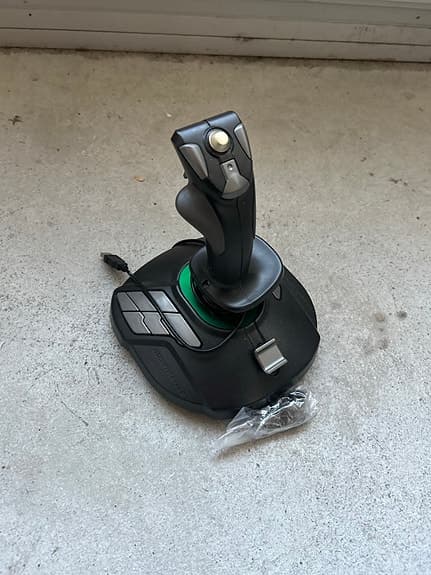 Thrustmaster T.16000M joystick USB svart