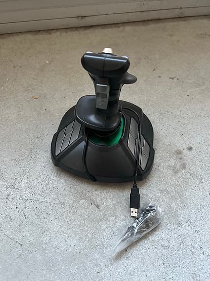 Thrustmaster T.16000M joystick USB svart