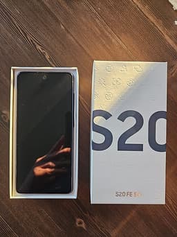 SamsungS20Fe 5g 128gb Nytt batteri samt display.