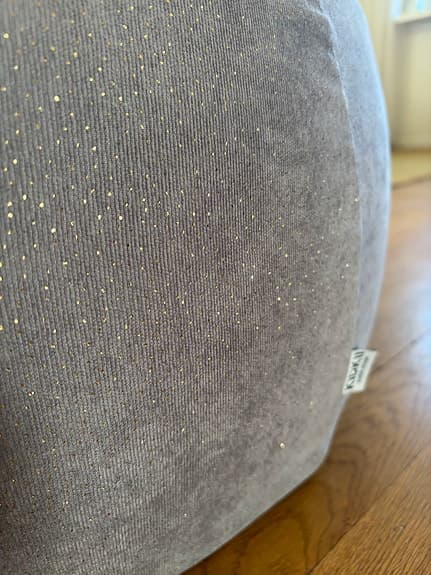 Kidkii bollhav grå med vita bollar