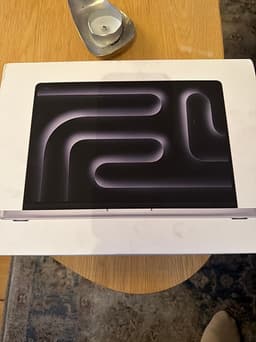 Apple MacBook Pro 14" M5 oöppnad!