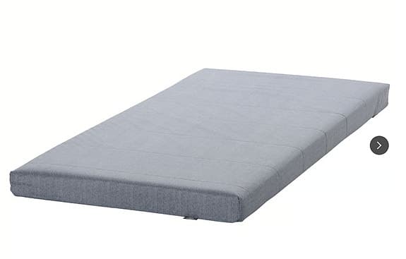 Nästan ny - IKEA KURA + ÅGOTNES Skummadrass +  KURA Sängtält