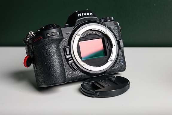 Nikon Z7 + NIKKOR Z 50mm f/1,8 S + Godox XPro N