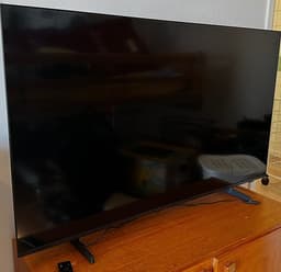 Samsung 50-tums smart TV i mycket gott skick, inköpt vid nyår