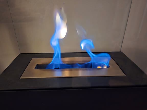 Etanolkamin / skorstenslös eldstad / brasa för inne eller uterum