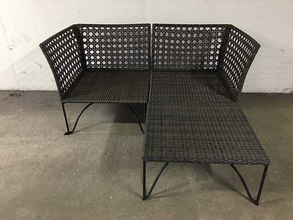 Loungemöbel Jutholmen Ikea soffa och fotpall/bord