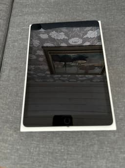 Apple iPad surfplatta 64 GB och Simkort