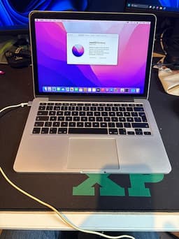 Apple MacBook Pro Retina 13-tums laptop 2,7 GHz i5 8 GB RAM 128 GB SSD silver