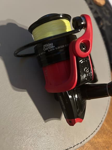 Abu Garcia Max X 20 haspelrulle röd/svart