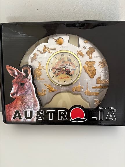 Jotex väggklocka med australiskt djurmotiv