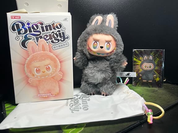 Pop Mart Labubu The Monsters Big into Energy Series ID (Secret Version)