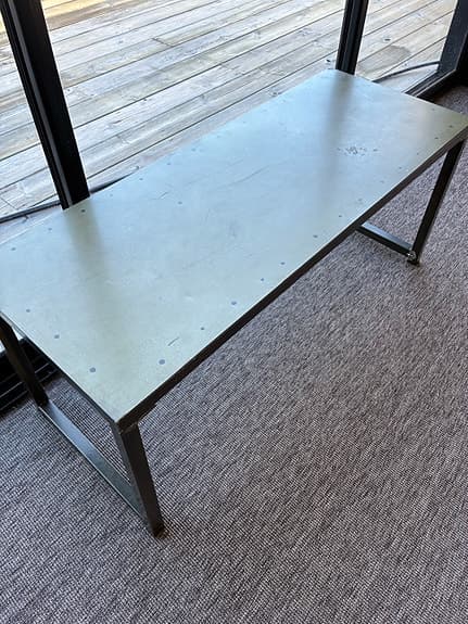 House Doctor bänk i metall
