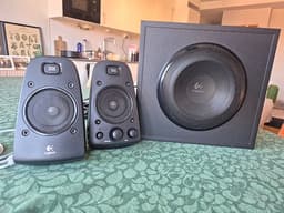 Logitech Z623 - Kraftfullt 2.1 högtalarsystem 200W RMS