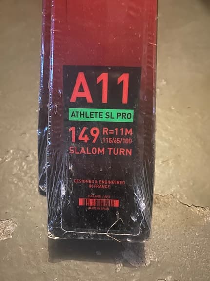 Rossignol Athlete SL Pro A11 slalomskidor 149 cm med Look-bindningar