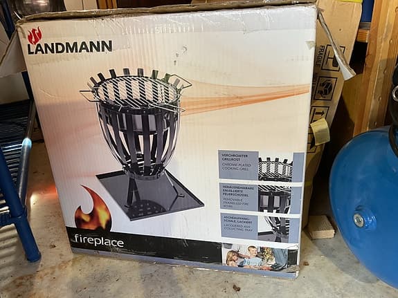 Landmann eldkorg med grillgaller svart metall