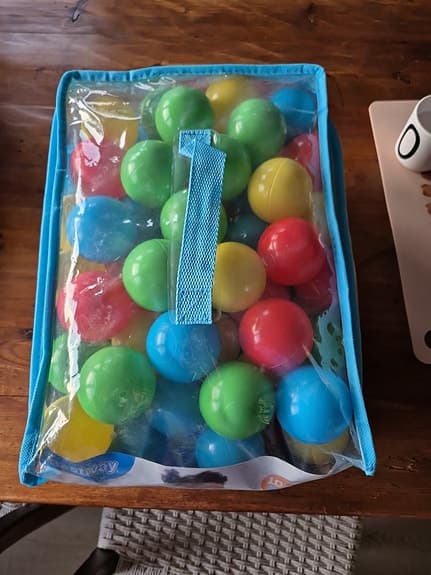 Leksaksbollar