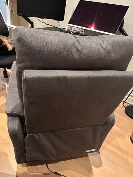 Reclinerfåtölj Abildskov elektrisk grå konstläder JYSK – knappt använd, som ny!