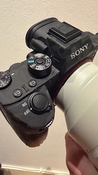 Sony A7R III + objektiv FE 100–400mm f/4.5–5.6 GM OSS vit