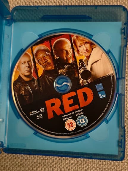 Bluray: RED Blu-ray film (Action/Komedi) Bruce Willis Morgan Freeman