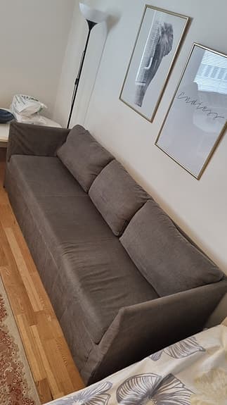 Säljer tre sitts soffa