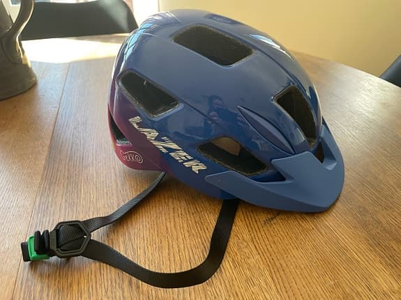 Barncykelhjälm från Lazer Gekko MIPS