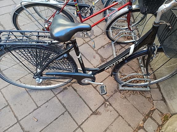 Trek stadscykel dam 50 cm 28" svart