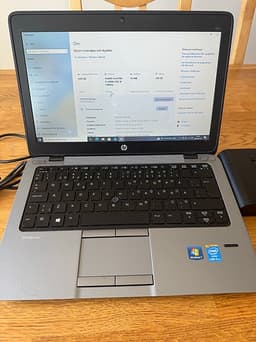 HP Elitebook 820 G1 + HP Docking Station