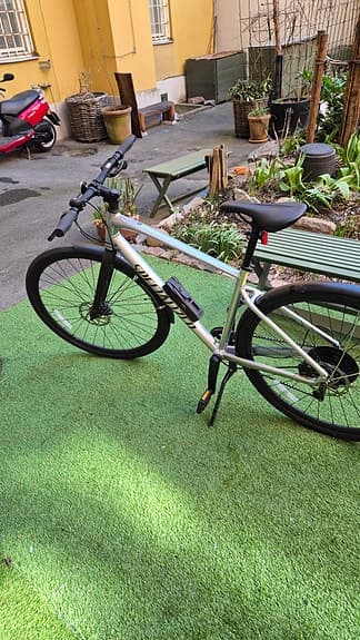 Specialized cykel unisex M 28"/700c