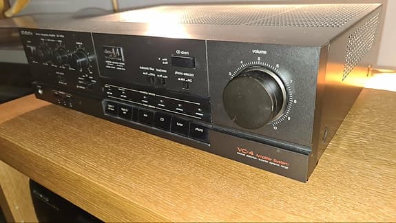 Vintage hifi Technics SU-V65 förstärkare från 80 talet