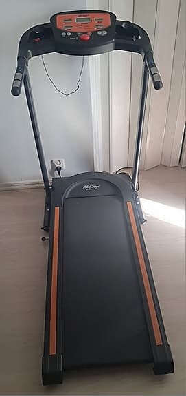 LifeGear löpband med träningsdator.