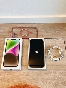 Apple iPhone 14 plus 256 GB svart- i fint skick