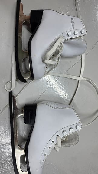 Konståkningsskirdskor skridskor 29