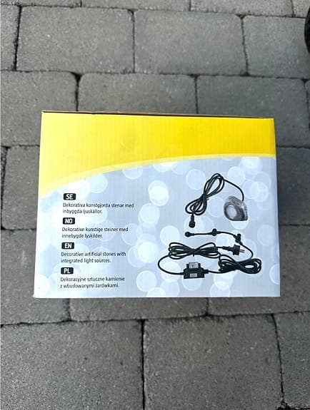 Ny trädgårdsbelysning stenar 3x30 lm
