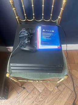 Sony Playstation 4 Pro spelkonsol svart