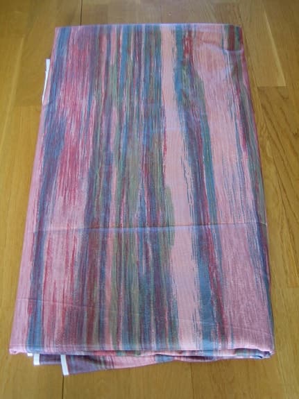 Gardintyg / Inredningstyg 808 cm x 142 cm plus extra