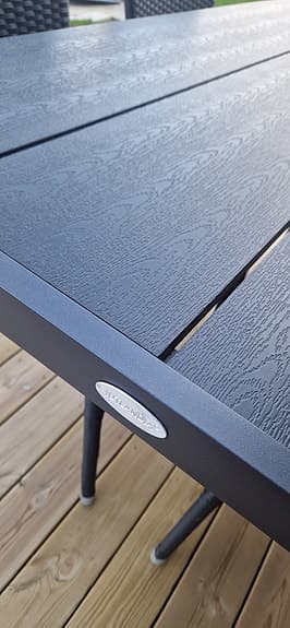 Utemöbler bord och 4 stolar