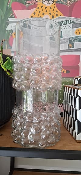 Lång vas i glas