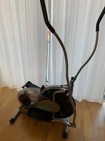 Orbitrek Platinum crosstrainer