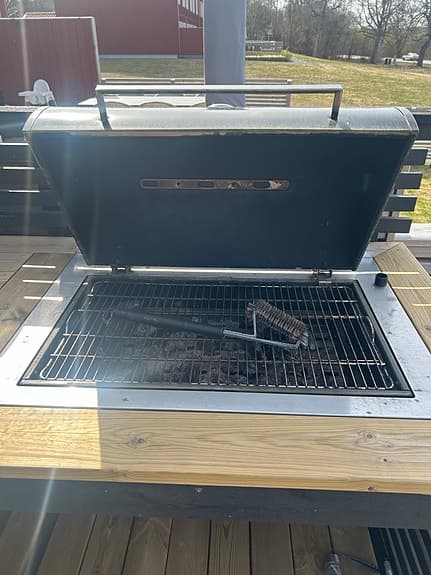 Utekök med inbyggd grill