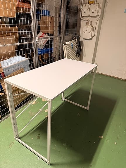 Hoppfällbart Bord