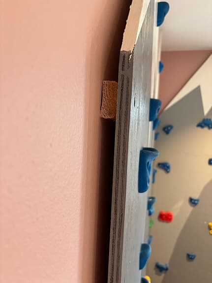 Klättervägg i 3 sektioner – perfekt för hemmet eller lekrum